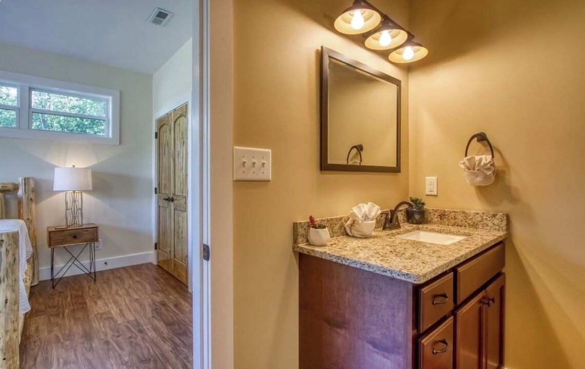 Photo of Bathroom in Chalet Village North