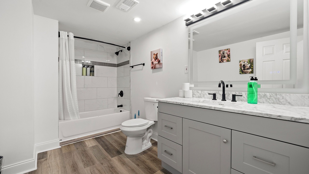 Photo of Bathroom in Church Street