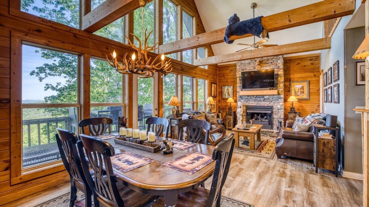 Photo of Livingroom in Helen