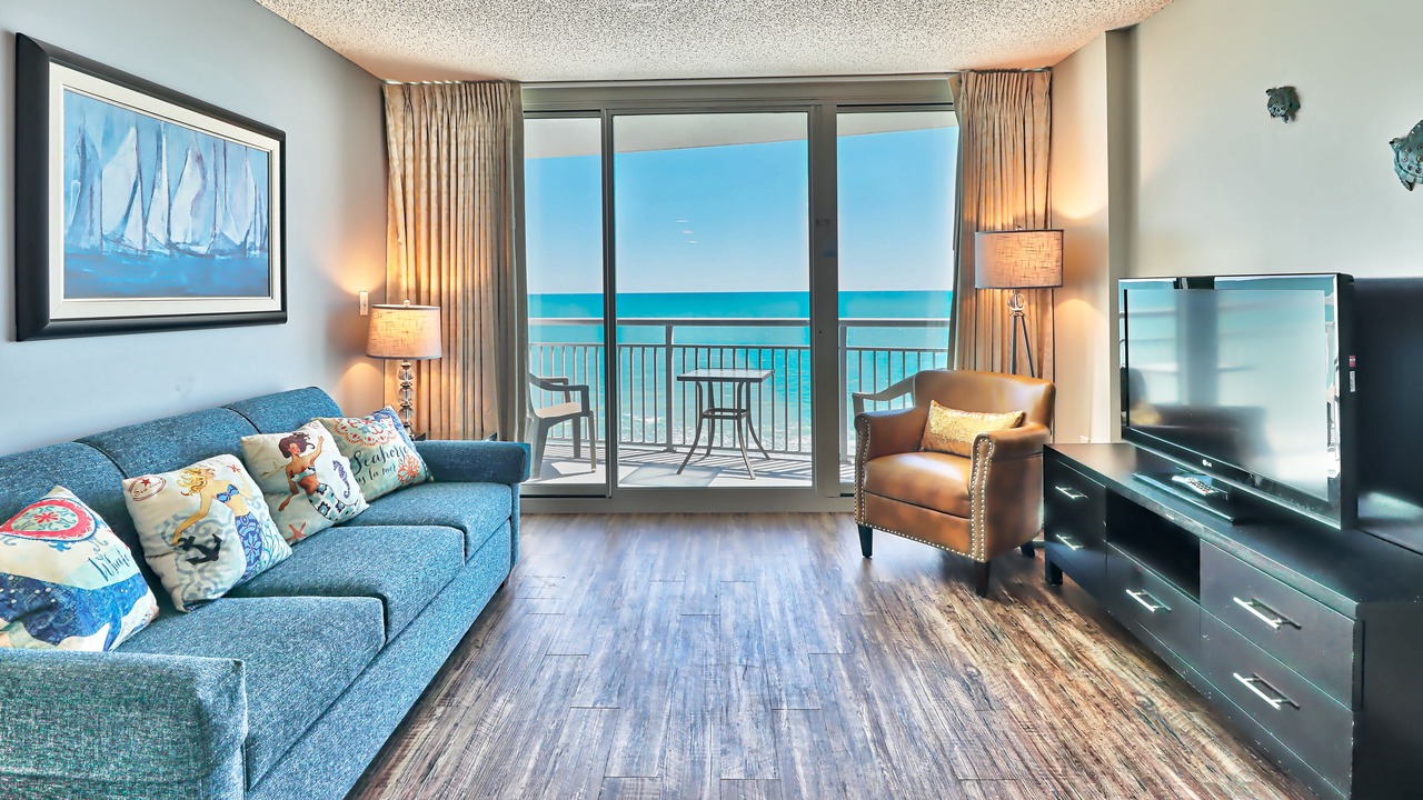 Photo of Livingroom in Downtown Myrtle Beach