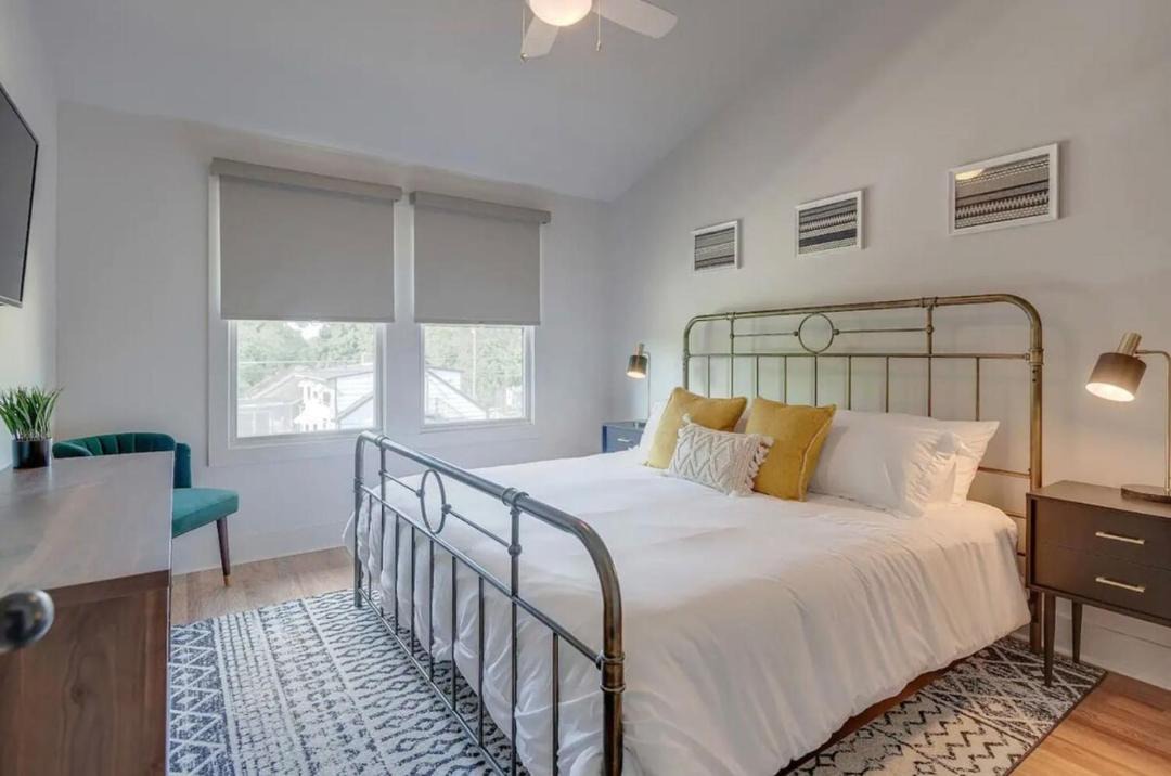 Photo of Bedroom in Greenwood