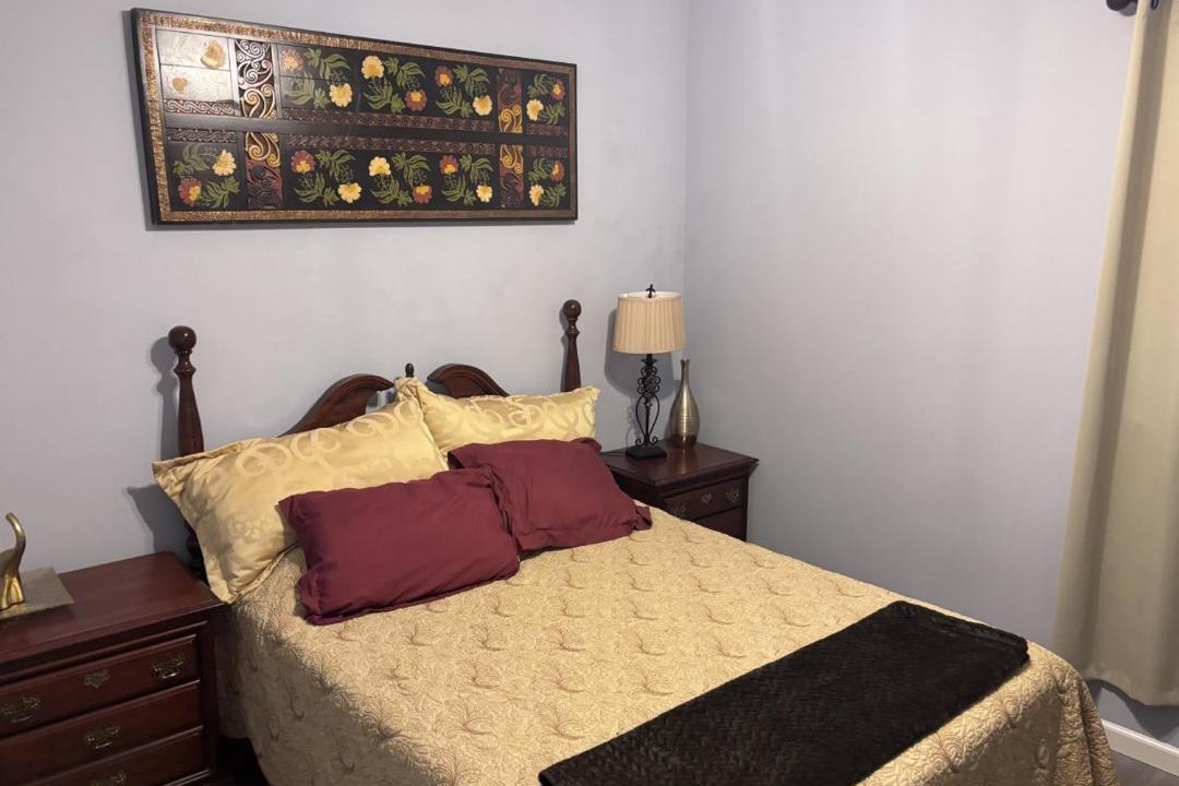 Photo of Bedroom in Mariah Hill