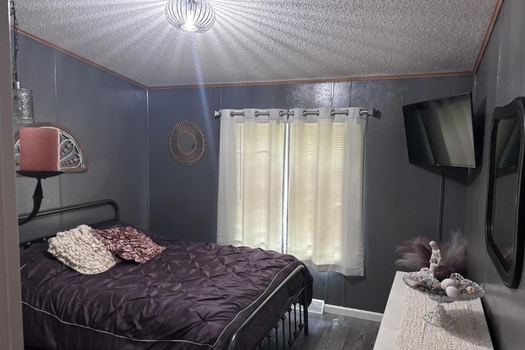 Photo of Bedroom in Mariah Hill
