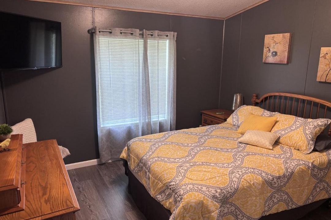 Photo of Bedroom in Mariah Hill