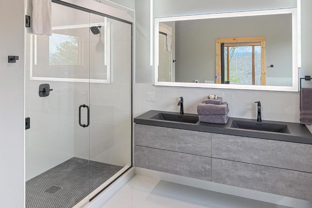 Photo of Bathroom in Bryson City