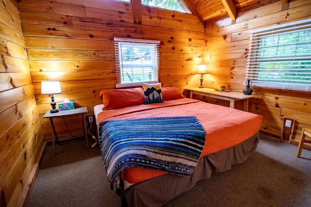 Photo of Bedroom in Columbia