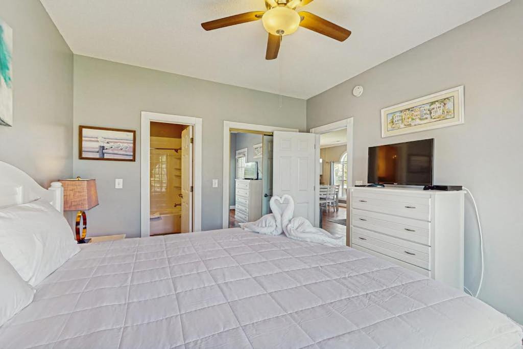 Photo of Bedroom in Central Myrtle Beach