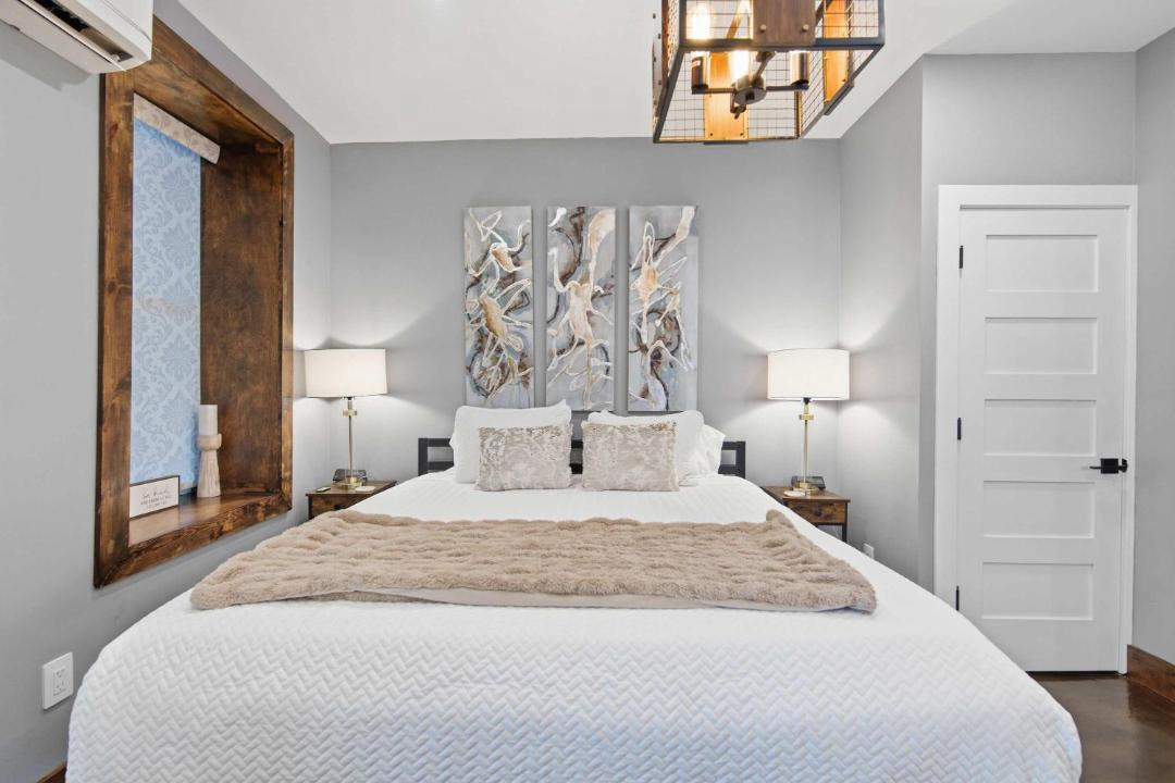 Photo of Bedroom in Mount Adams