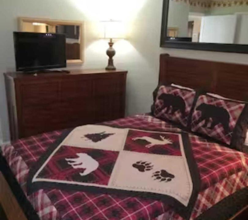 Photo of Bedroom in Gatlinburg - Pigeon Forge