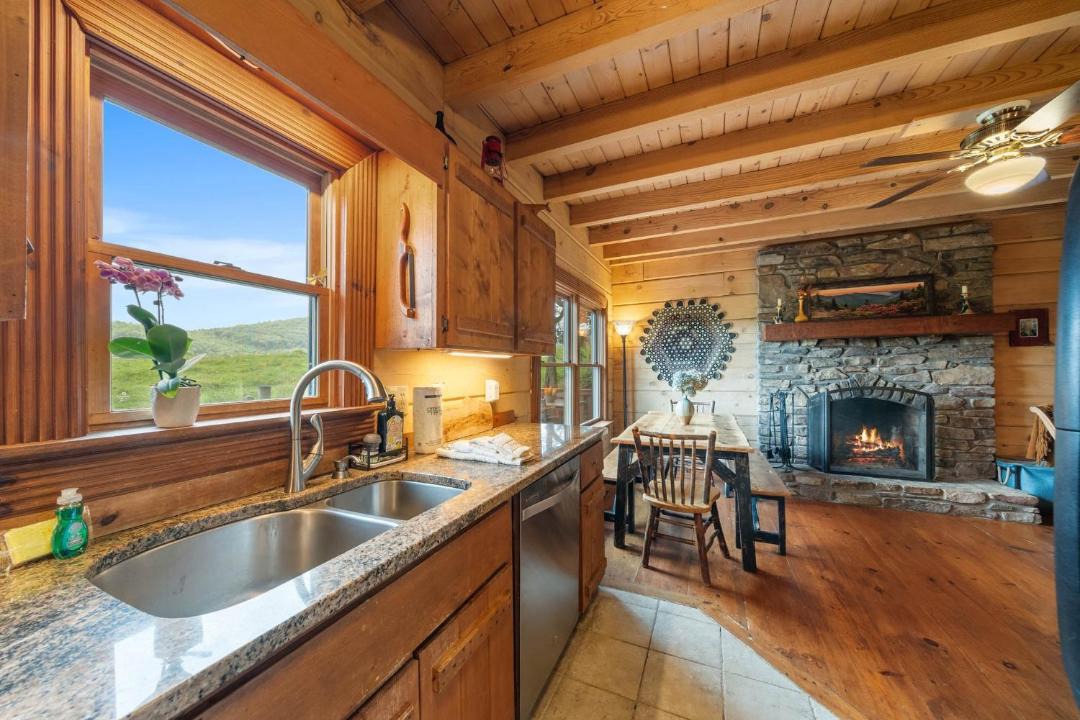 Photo of Kitchen in Todd