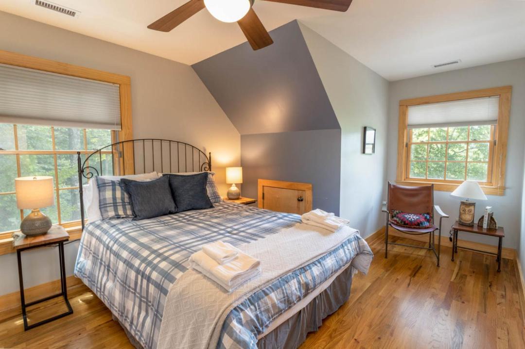 Photo of Bedroom in Apple Ridge