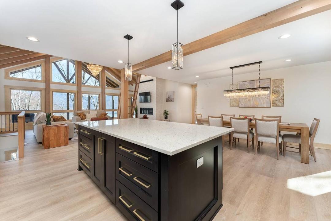 Photo of Kitchen in Laurel Ridge