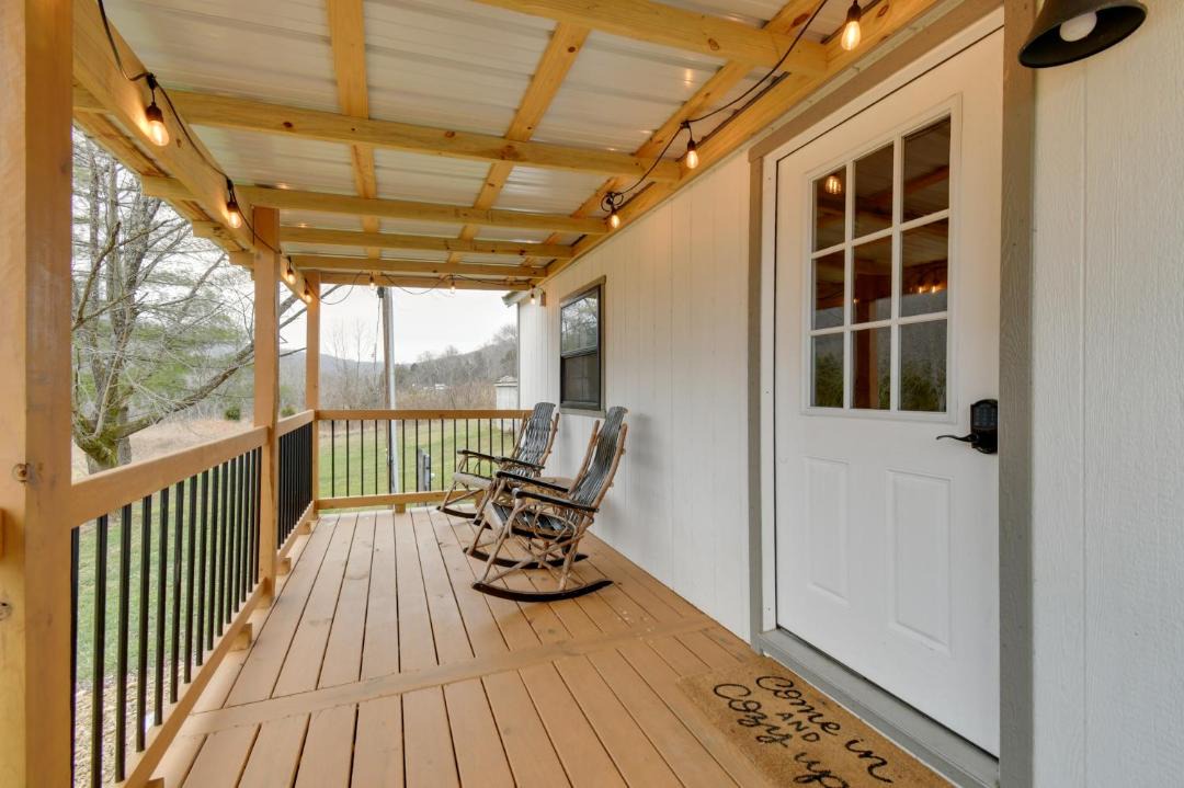 Photo of Patio Balcony in Lynx