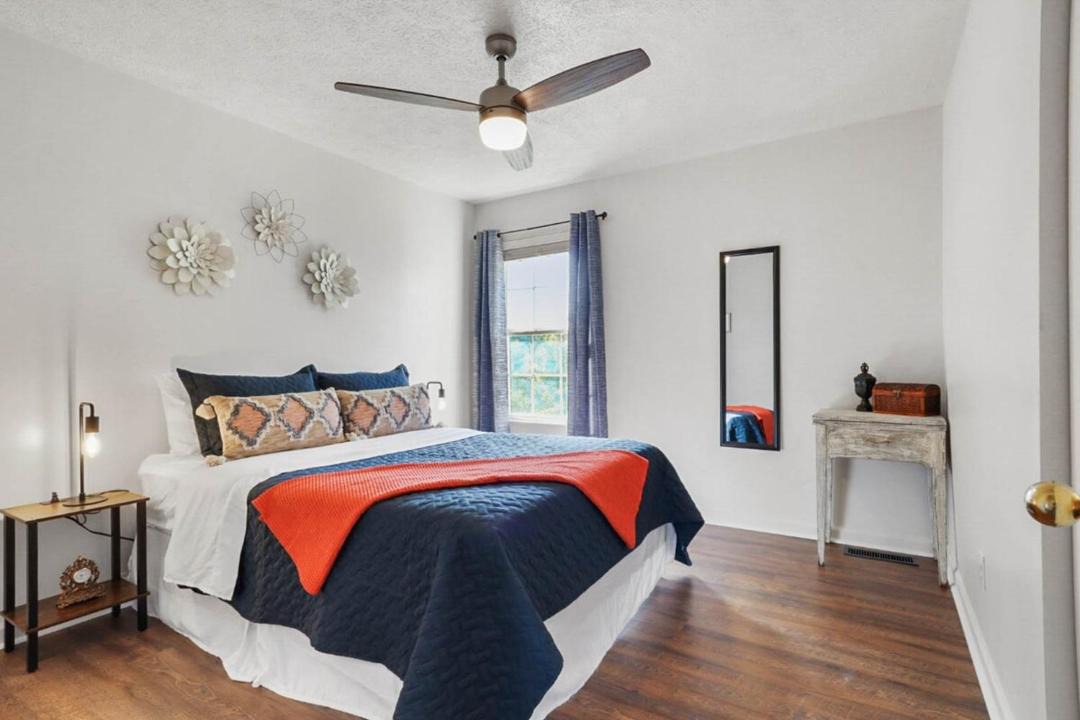 Photo of Bedroom in Lexington