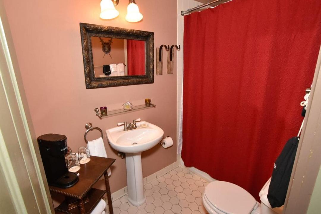 Photo of Bathroom in Jonesborough