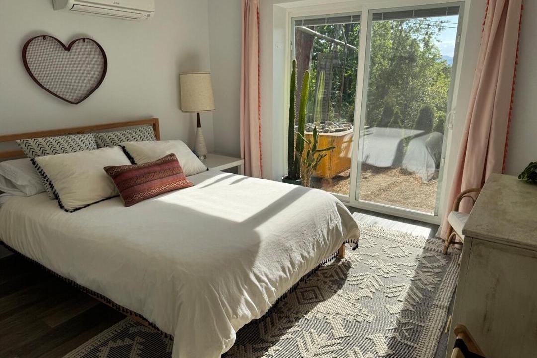 Photo of Bedroom in Charlotte Street