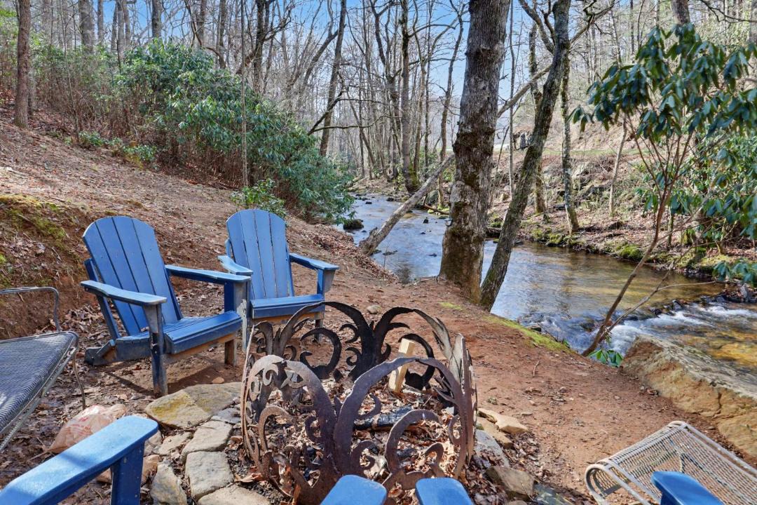 Photo of Others in Hiawassee