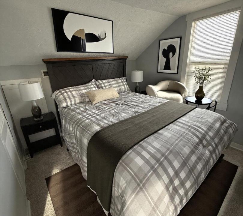 Photo of Bedroom in Buckeye Lake