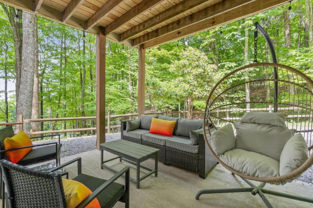Photo of Patio Balcony in Wolf Laurel