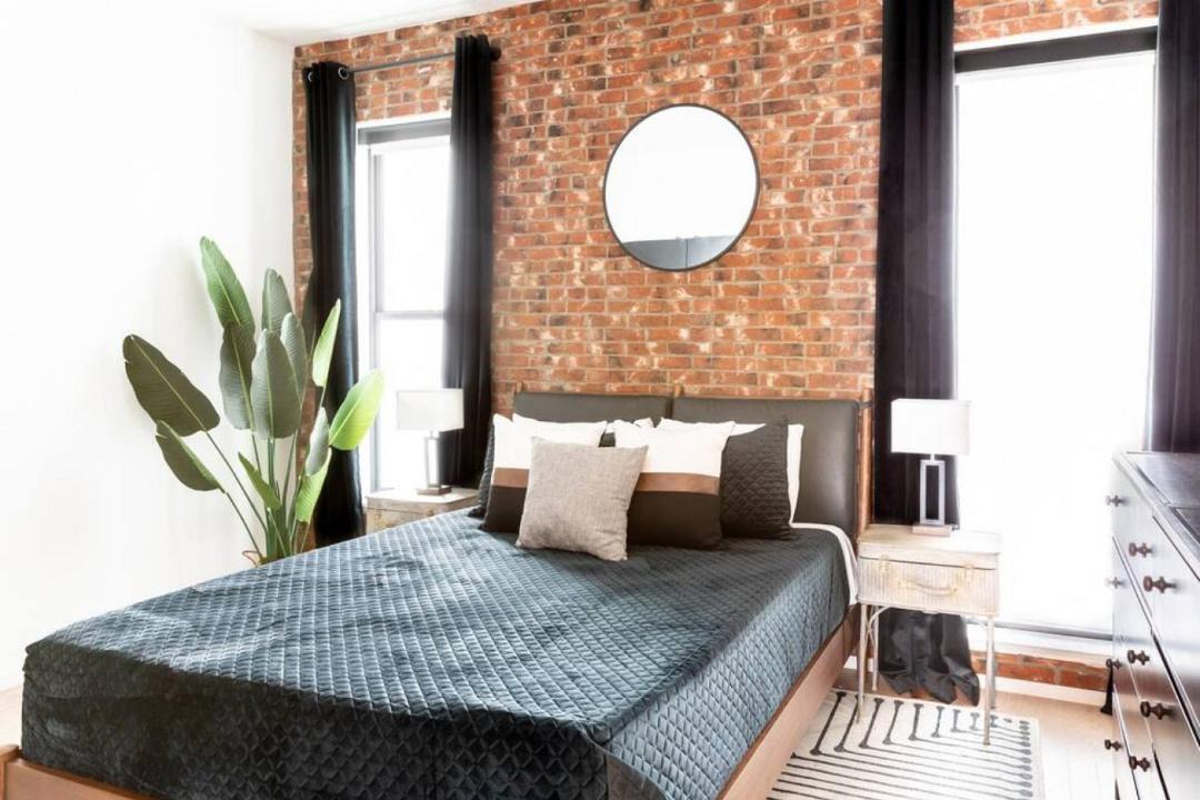 Photo of Bedroom in North Capitol