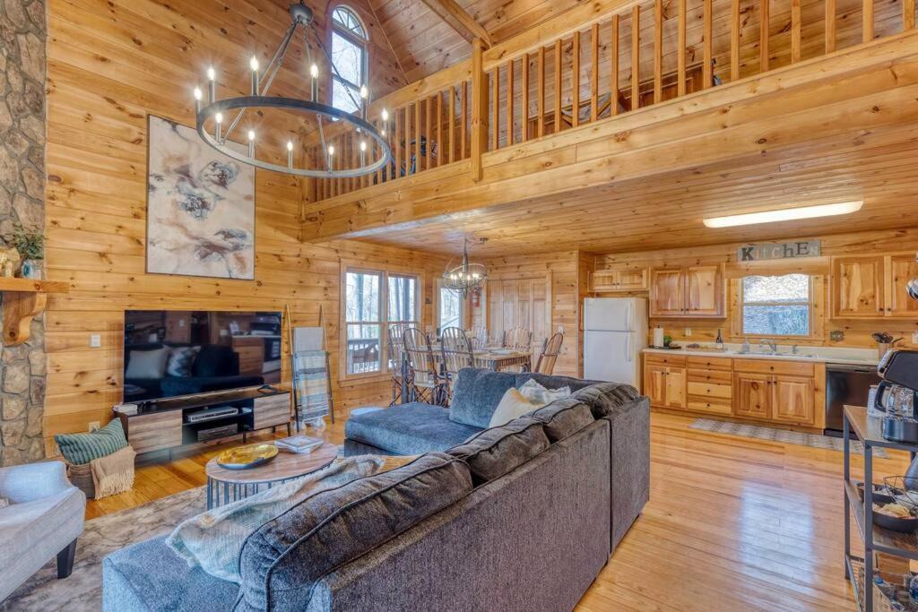 Photo of Others in Walnut Mountain