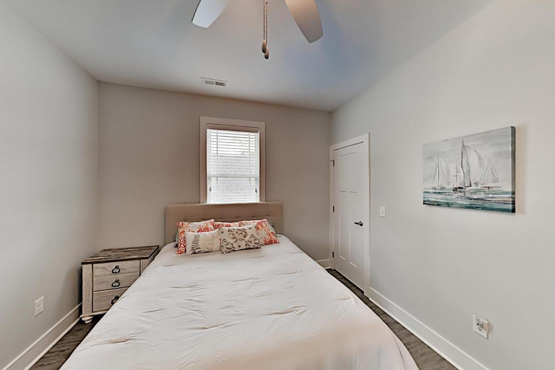 Photo of Bedroom in Tranquil Harbour