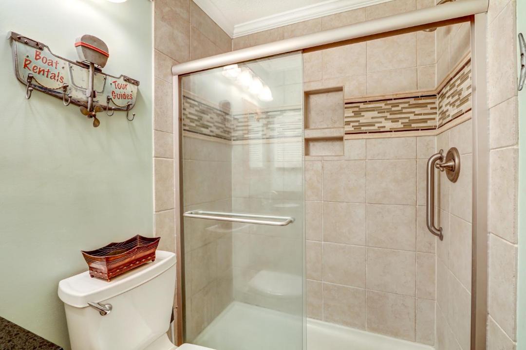 Photo of Bathroom in Tybee Island