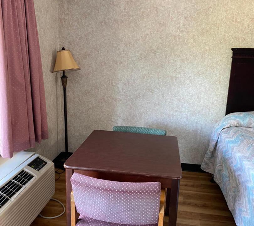 Photo of Bedroom in Burkesville