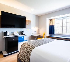 Microtel Inn 