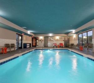 Hampton Inn 