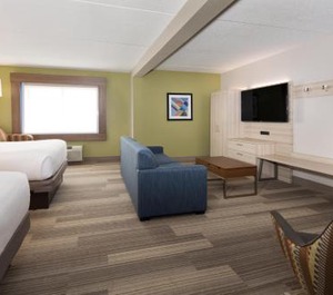 Holiday Inn Express Louisville Northeast Ihg Hotel 