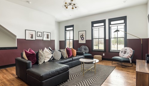 Apartment (4 Bedrooms)