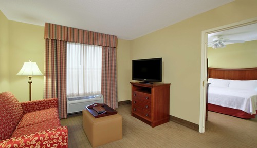 One Bedroom Suite, One King Bed, Non-Smoking