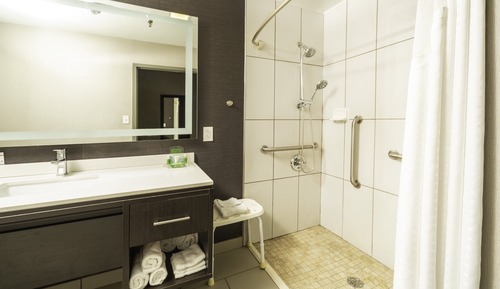 Standard Room, 2 Double Beds, Accessible, Non Smoking (Communications)