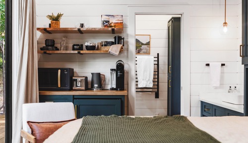 Luxury Cabin, Resort View