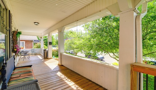 House (2 Bedrooms)