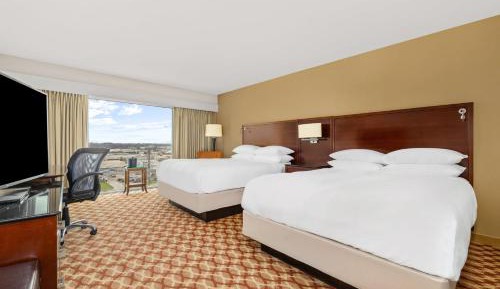 Queen Room with Two Queen Beds - Non-Smoking