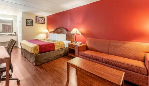 King Room - Non-Smoking