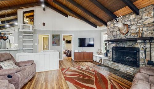 Three-Bedroom Chalet