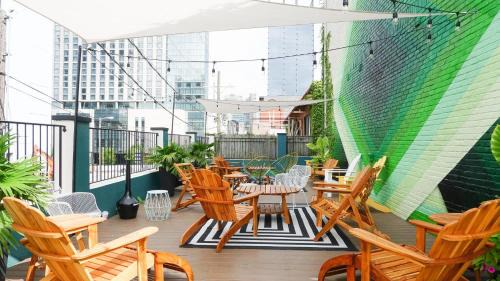 1 Bedroom King Suite (ADA)