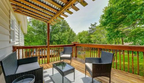Three-Bedroom Vacation Home 