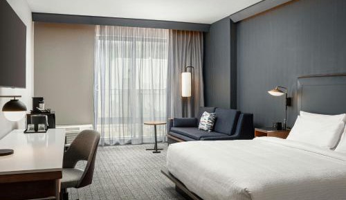 King Room with Sofa Bed