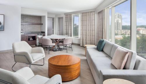 One-Bedroom Suite