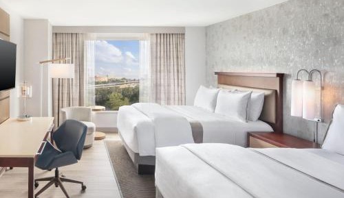 Deluxe Queen Room with Two Queen Beds