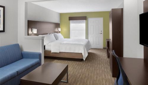 King Suite with Sofa Bed