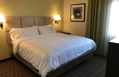 Fort Wayne Hotel | Candlewood Suites Fort Wayne - NW, an Ihg Hotel