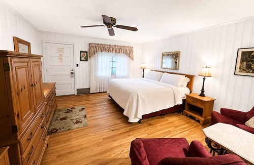 Blowing Rock House | Azalea Garden Inn