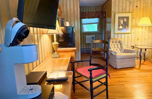 Blowing Rock House | Azalea Garden Inn