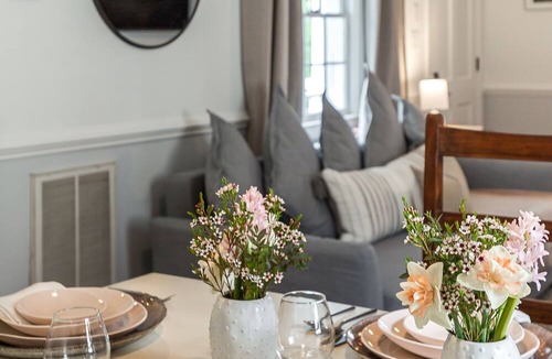 Cannonborough Elliotborough Condo | Jonathan Jasper Wright Inn