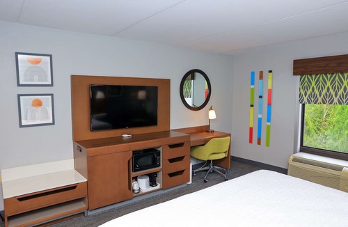 Canton Hotel | Hampton Inn Atlanta-Canton